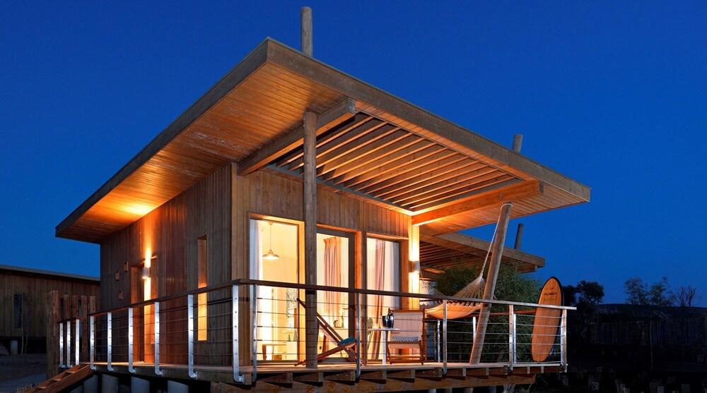 listing card gallery