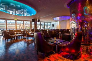 listing card gallery