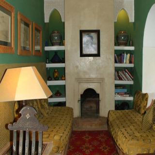 listing card gallery