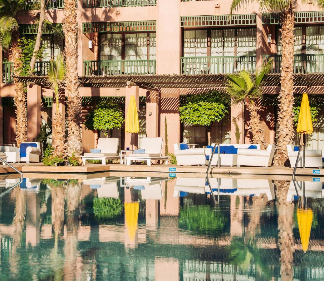 listing card gallery