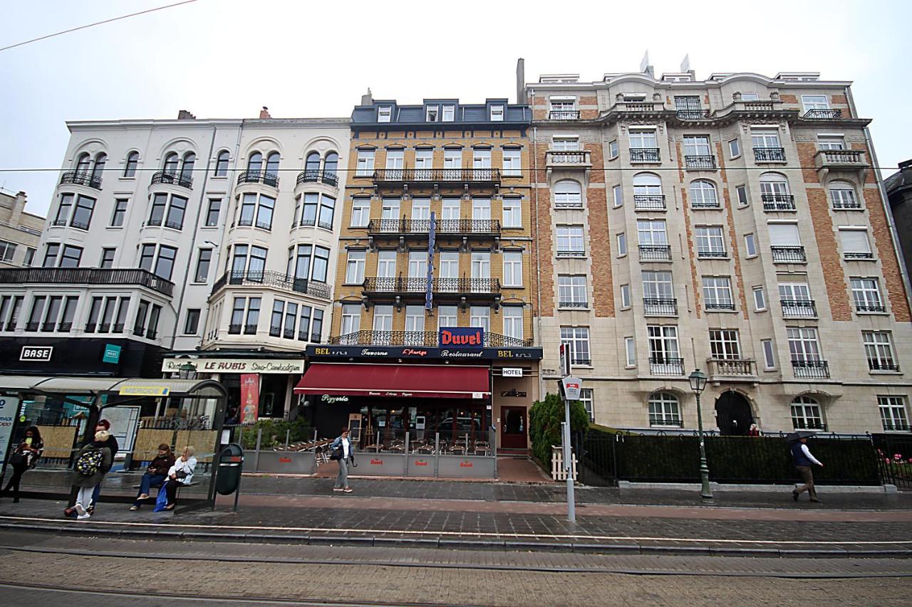 listing card gallery