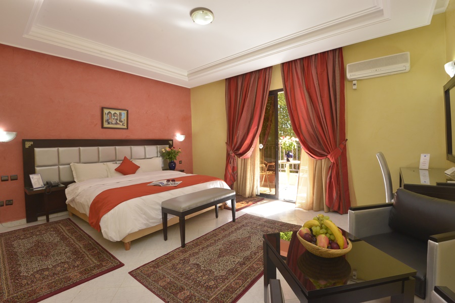 listing card gallery