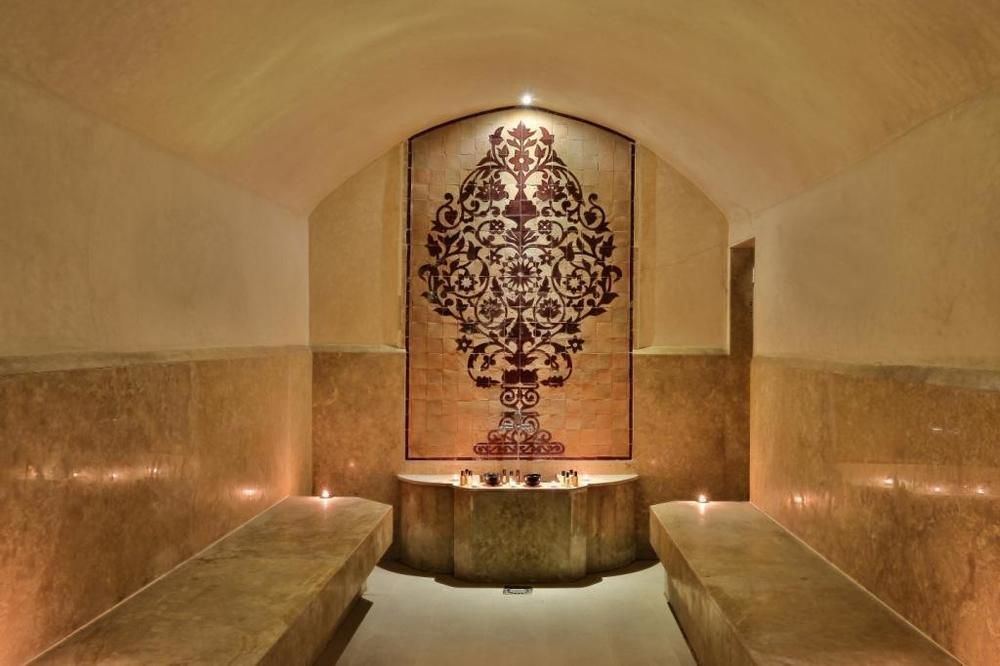 listing card gallery