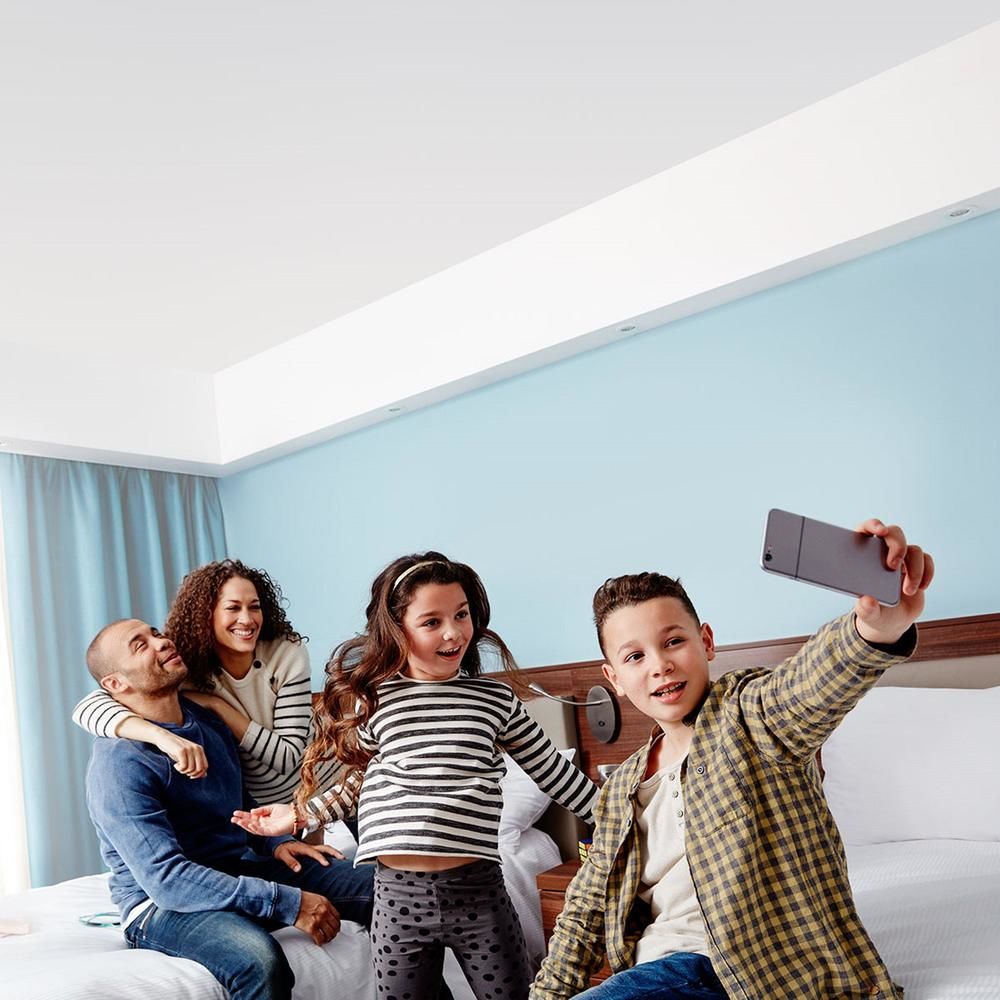 listing card gallery