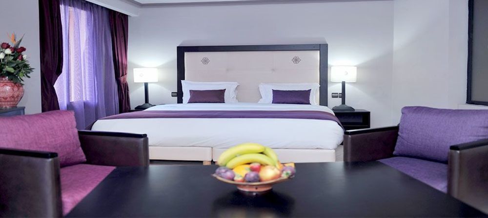 listing card gallery