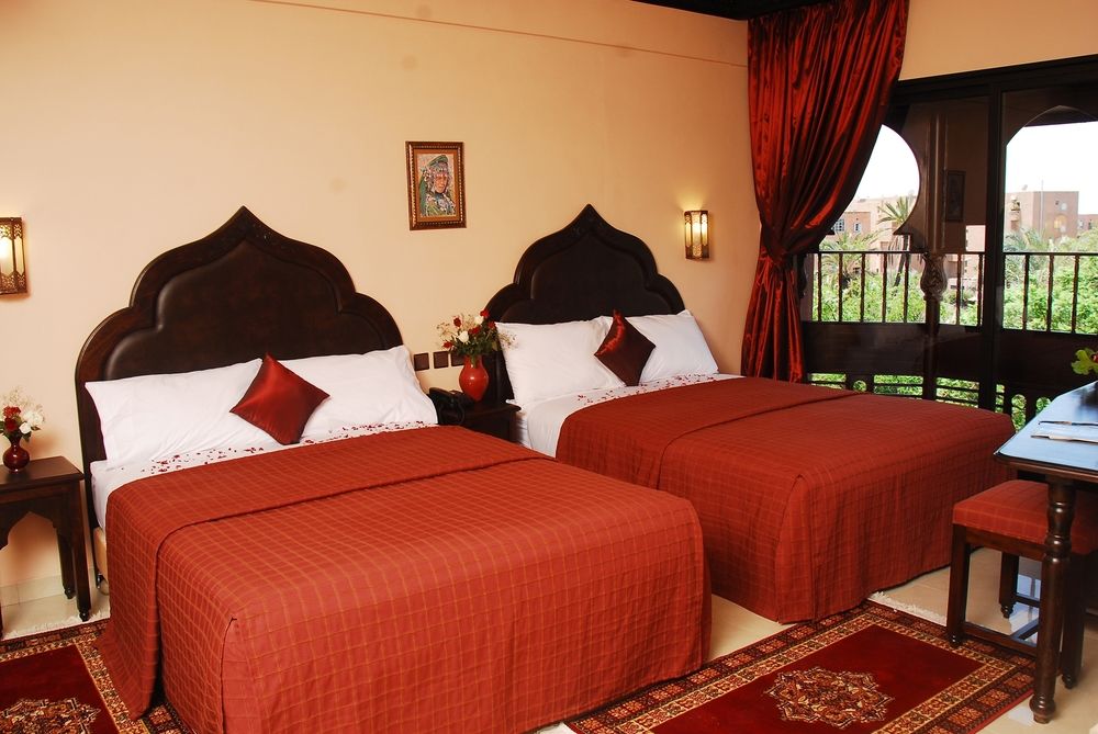 listing card gallery